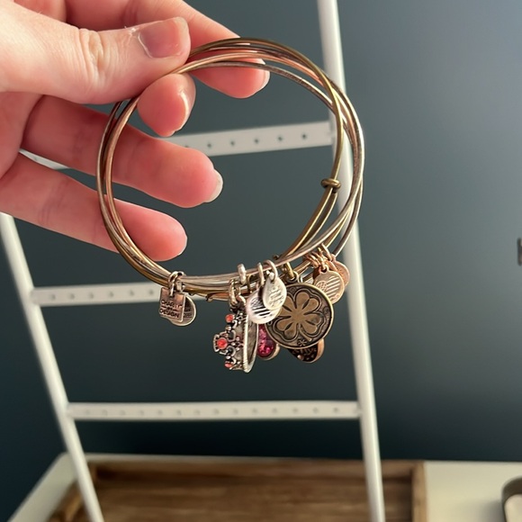 Alex & Ani 4 Bangle Set - Used - Gold, Silver & Rose Gold - Picture 1 of 5